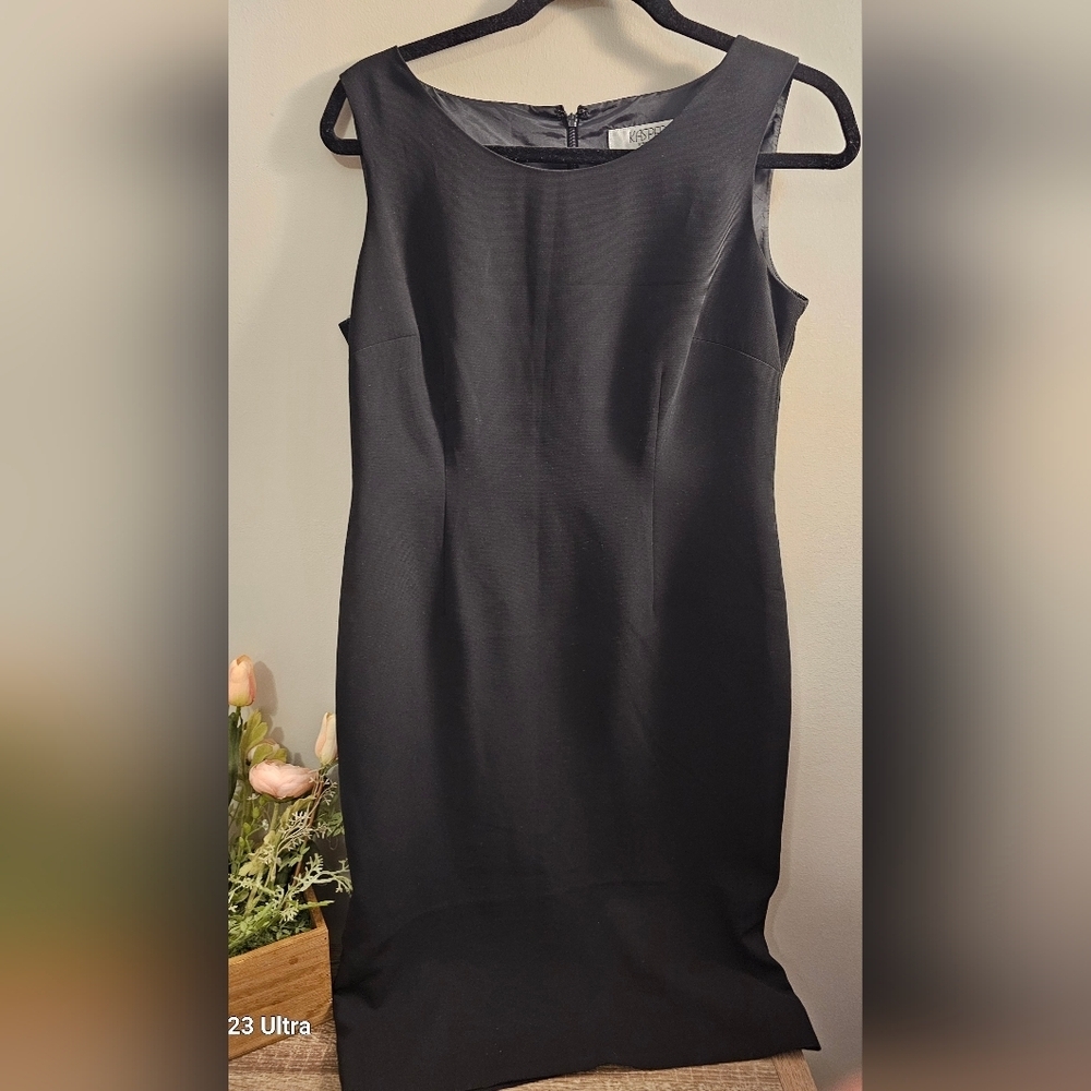 Casper size eight sheath dress